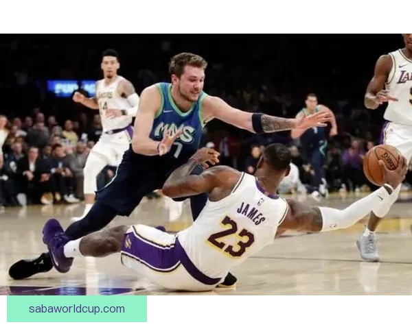 詹姆斯14中13创里程碑湖人七连胜击败火箭东契奇砍40分KD18分领衔表现